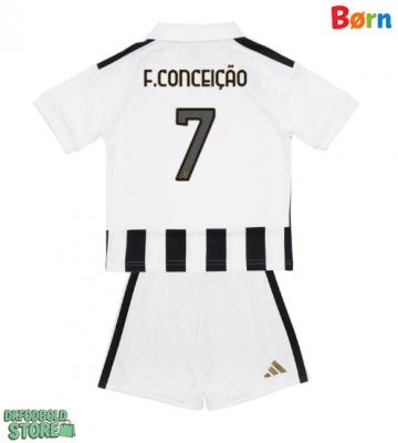 Juventus Francisco Conceicao #7 Replika Babytøj Hjemmebanesæt Børn 2026-27 Kortærmet (+ Korte bukser)
